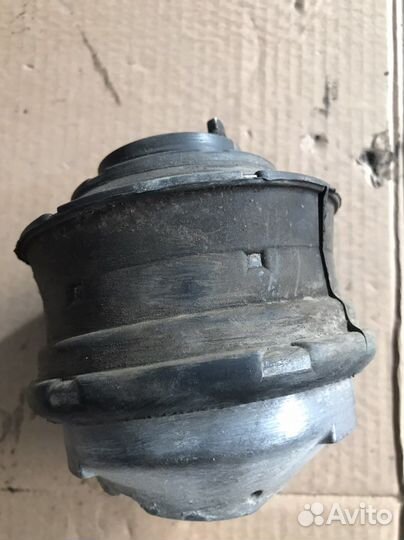 Подушка двигателя Mercedes W203 (3067)