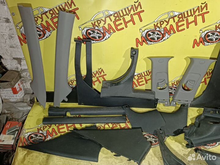 Пластик салона Hyundai Solaris седан 1.4 G4FA 2012