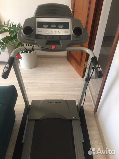 Беговая дорожка электрическая