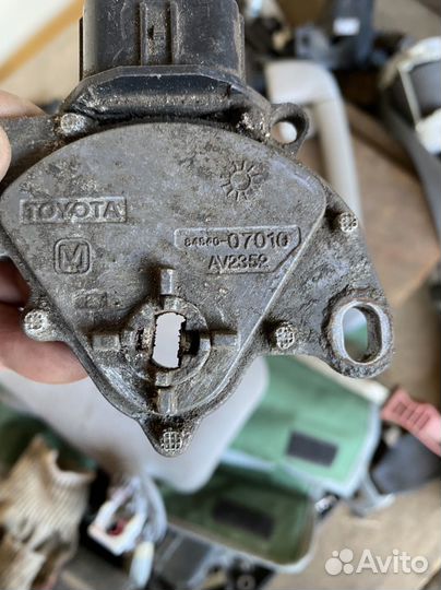 Датчик положения селектора АКПП Тойота Камри 40