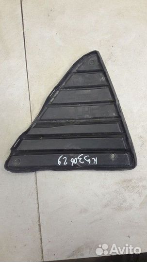 Решетка в бампер левая Ford Focus