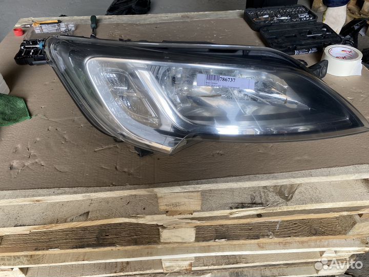 Фара правая Fiat Ducato Пежо Боксер