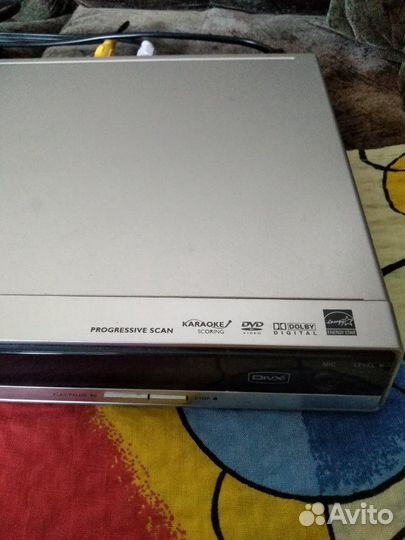 DVD плеер Philips