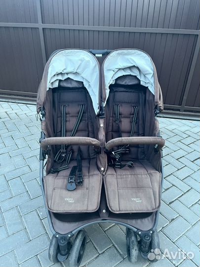 Коляска для двойни