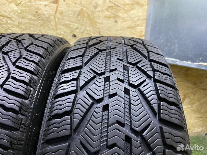 Tigar Winter 225/45 R18 95V