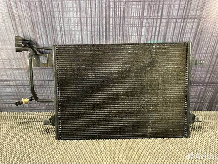 Радиатор кондиционера Audi Allroad C5 BES 2003