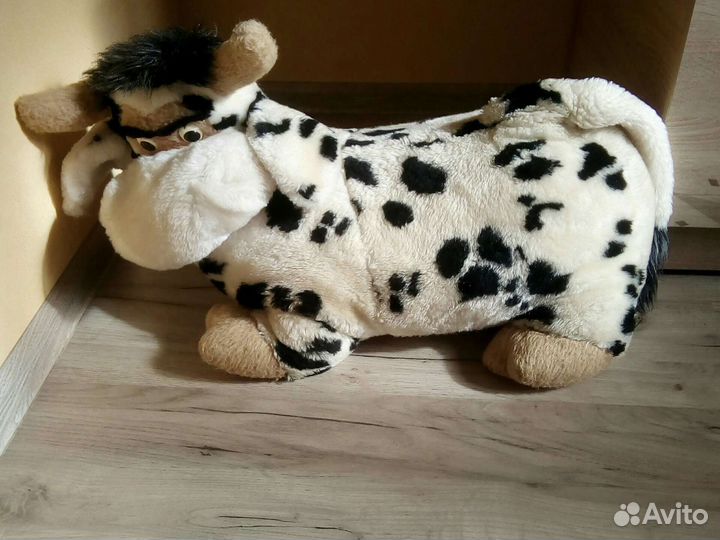Бык игрушка