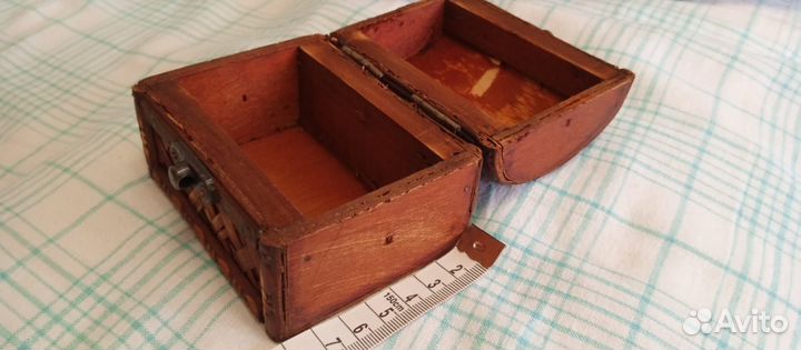 Шкатулка из дерева