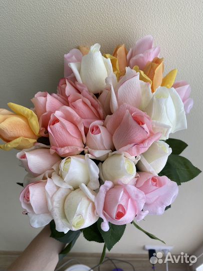 Букет роз (искуственных)