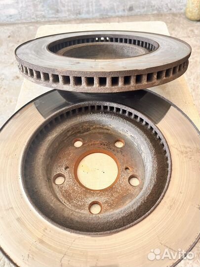 Тормозные диски toyota rav 4, 2010г