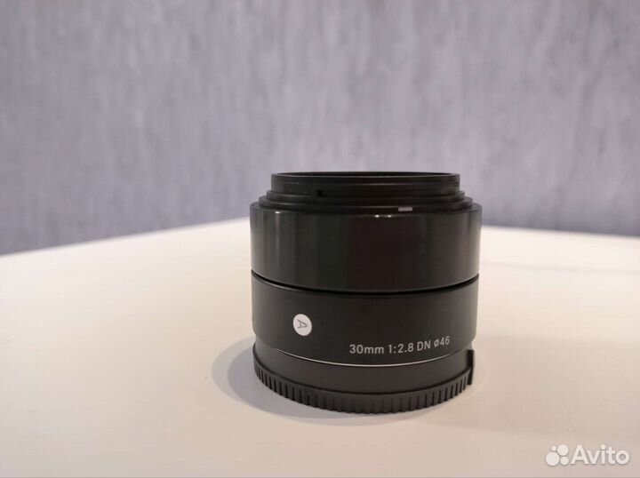 Объектив sigma art 30mm 2.8 Sony e-mount