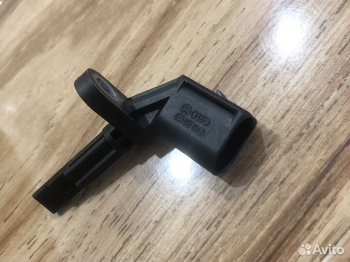 Новый оригинал 037906283c магнитный клапан1700р