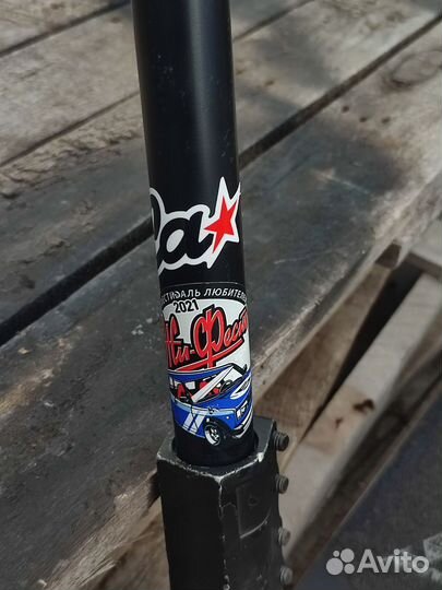 Кастомный трюковой самокат