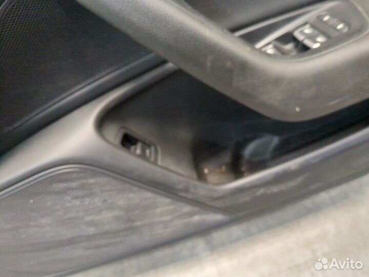 Кнопка стеклоподъемника Audi A6 (C7), 2011