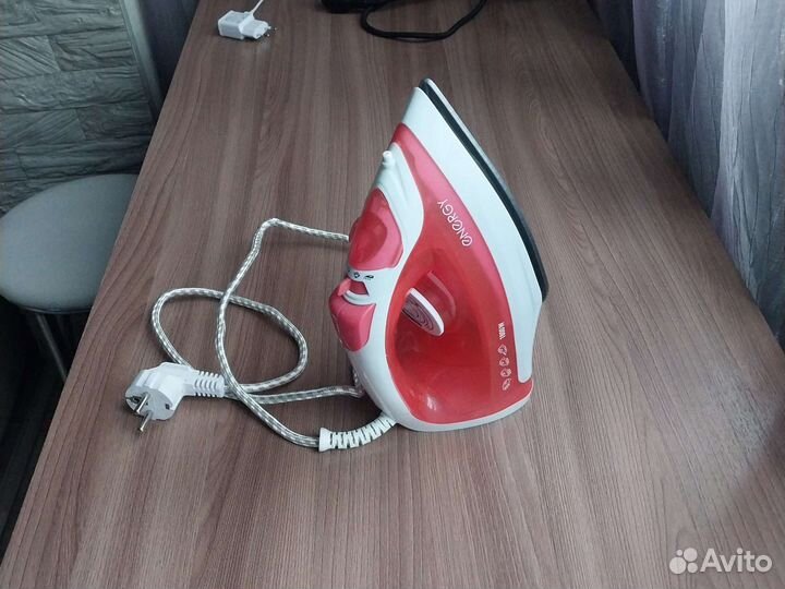 Утюг Energy 1800w