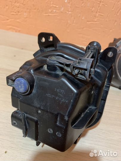 Противотуманные фары птф бмв Ф10 ксенон рестайлинг