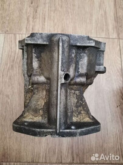 Корпус кпп картер коробки Дервейс Шатл