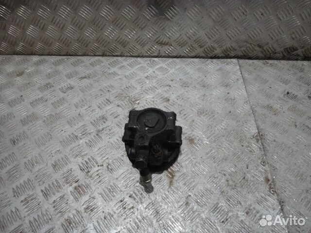 Насос гур Focus 1 1.8 TD б\у скол на шкиве