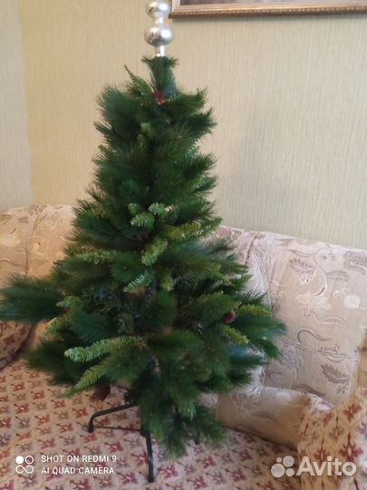 Елка искусственная