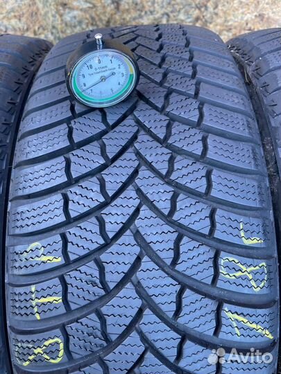 Bridgestone Blizzak LM-001 Evo 205/55 R16