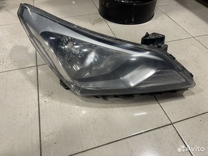 Hyundai solaris фара правая 2014 год рестайлинг