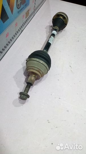 Полуось привод VW Golf 6