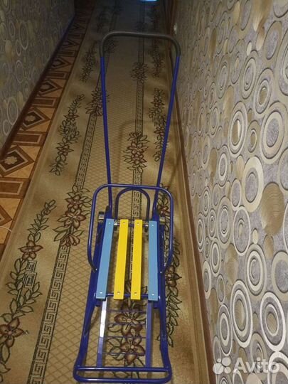 Продаются санки с колёсами