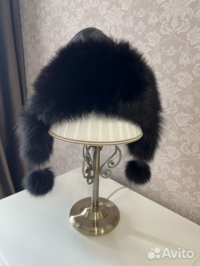 Шапки зимние натуральный мех натуральная кожа