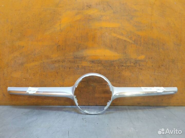 Накладка решетки радиатора Mercedes Cla-Class C117