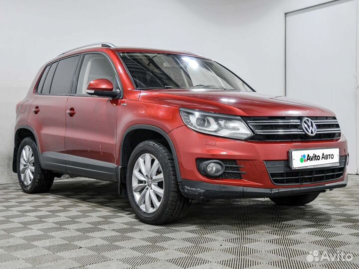 Volkswagen Tiguan 2.0 AT, 2016, 99 317 км