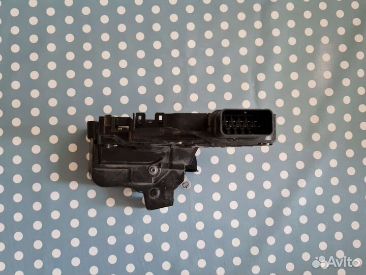 Замки передние Rend Rover Evoque 2011-2015