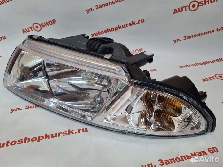 Фара передняя Митсубиси Каризма mitsubishi carisma