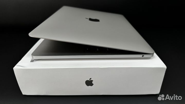 MacBook Pro 13 M1 8/512