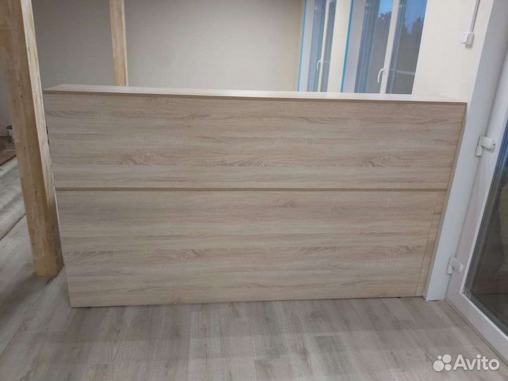 Стойка ресепшн, новая