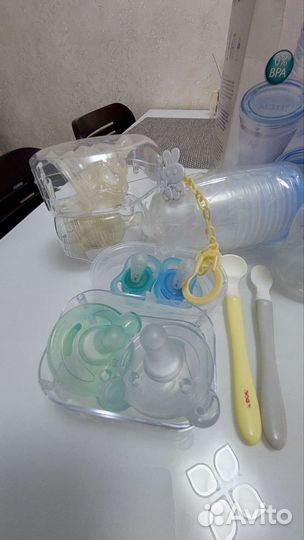 Молокоотсос механический,бутылочки,ниблеры,соски