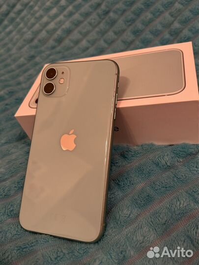 iPhone 11, 256 ГБ