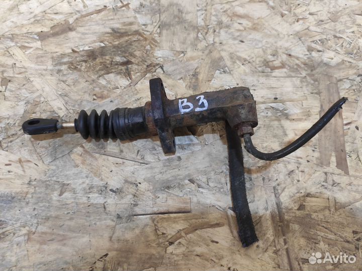 Цилиндр сцепления Volkswagen Passat B3