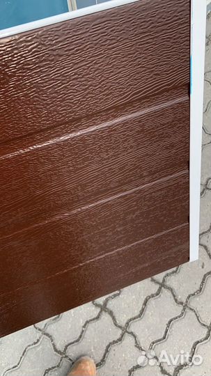 Гаражные секционные ворота