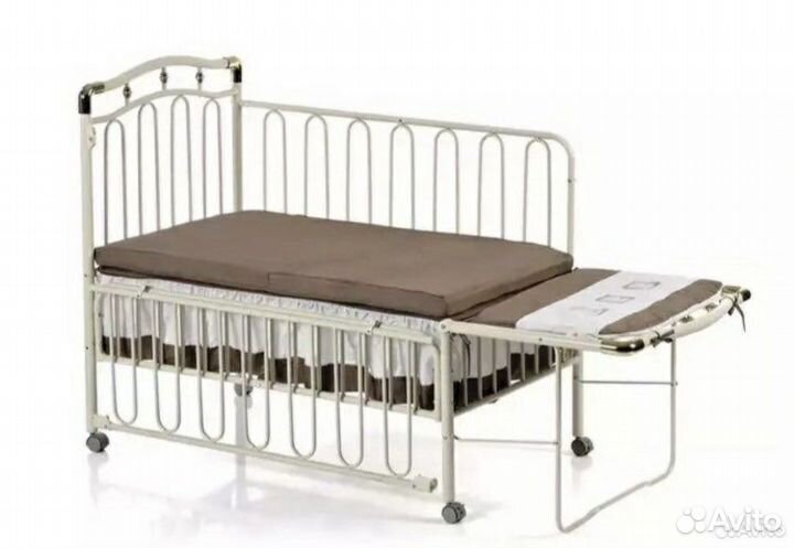 Кровать с балдахином