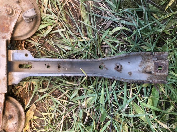 Замок капота Ниссан Максима J30 1993г