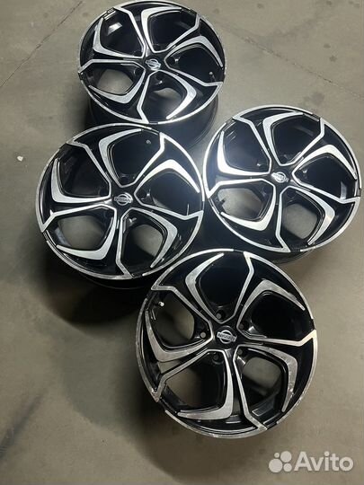 Диски R17 на японца 5/114.3