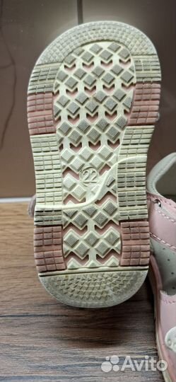 Сандалии для девочки 22 размер