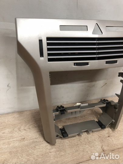 Рамка магнитолы Opel Astra h