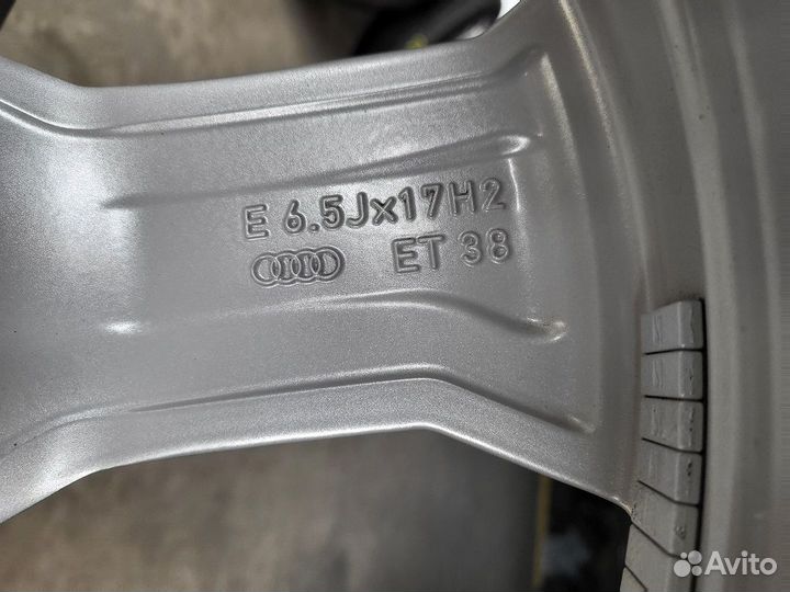 Оригинальные колеса на Q3 F3 R17