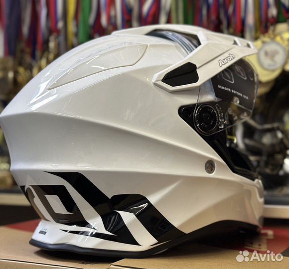 Мотошлем Airoh Commander (тур-эндуро)