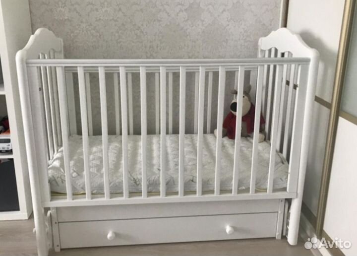 Кроватка-маятник Гандылян+матрас+ борты. Привезу