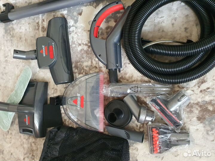 Моющий пылесос Bissell 17132