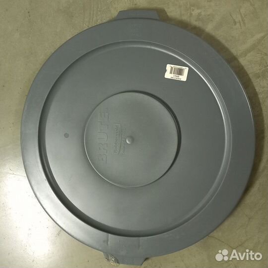 Крышка для контейнера brute серая 2632-00