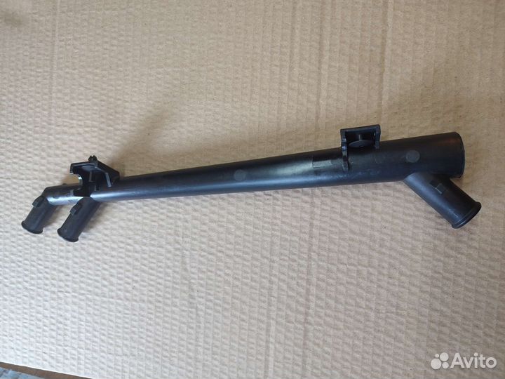 Трубка отопления на Форд фокус 1