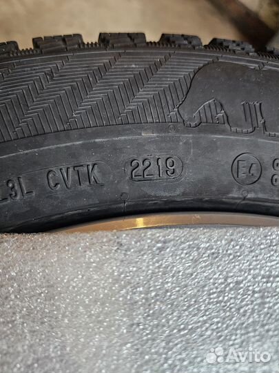 Gislaved Nord Frost 200 235/55 R18